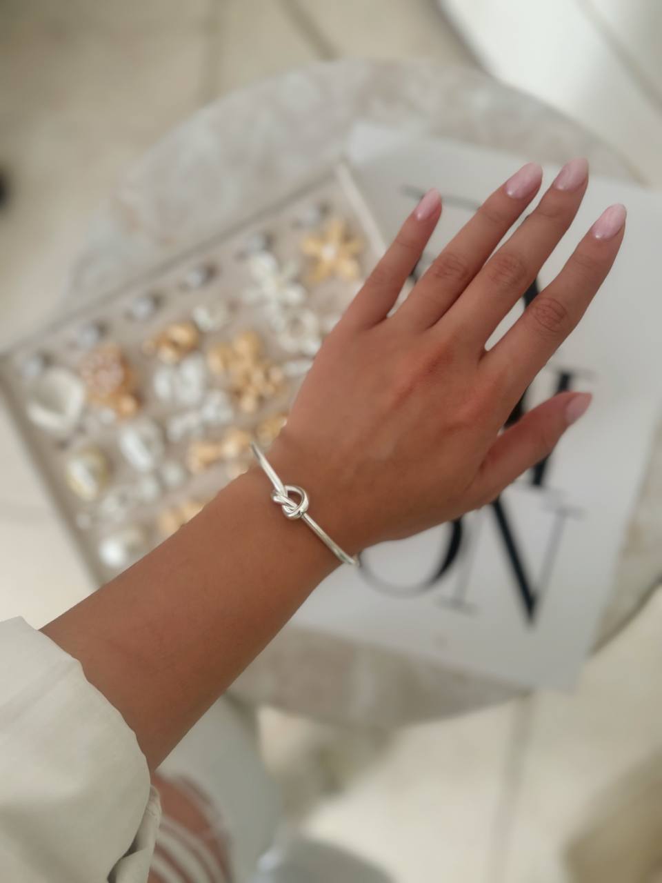 دستبند زنانه گره باریک فشن مینیمال دخترانه